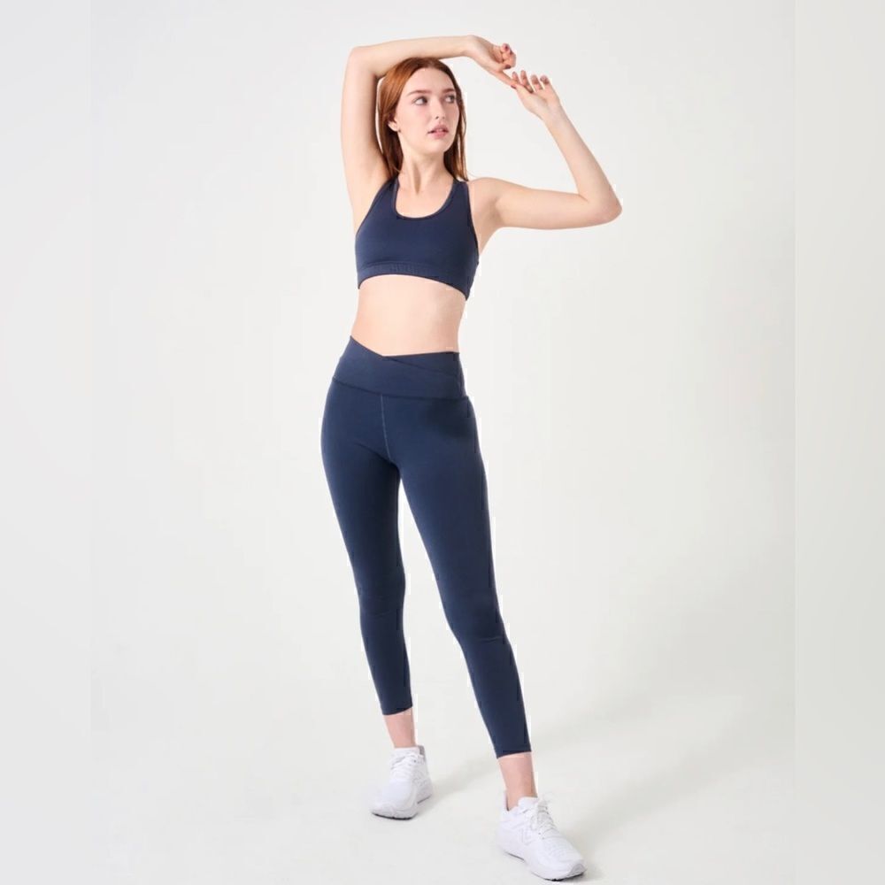 THE SCULPT SOCIETY High Waist Sculpt Legging- Navy size small